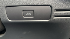 Volvo XC40 2.0 B3P Plus Dark 5dr Auto Petrol Estate